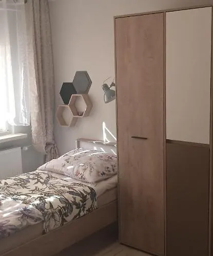 Klonowa * ポズナン