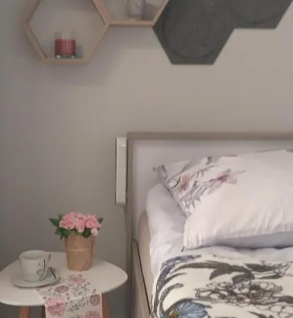 Апартаменты Klonowa Познань