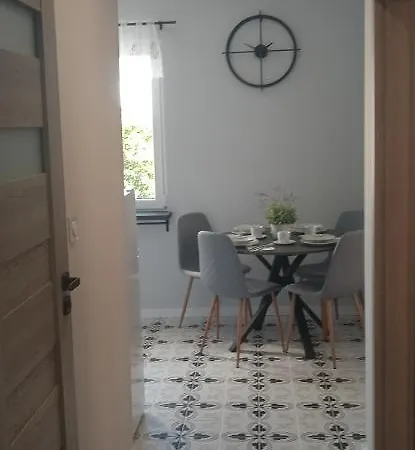 Klonowa Апартаменты *